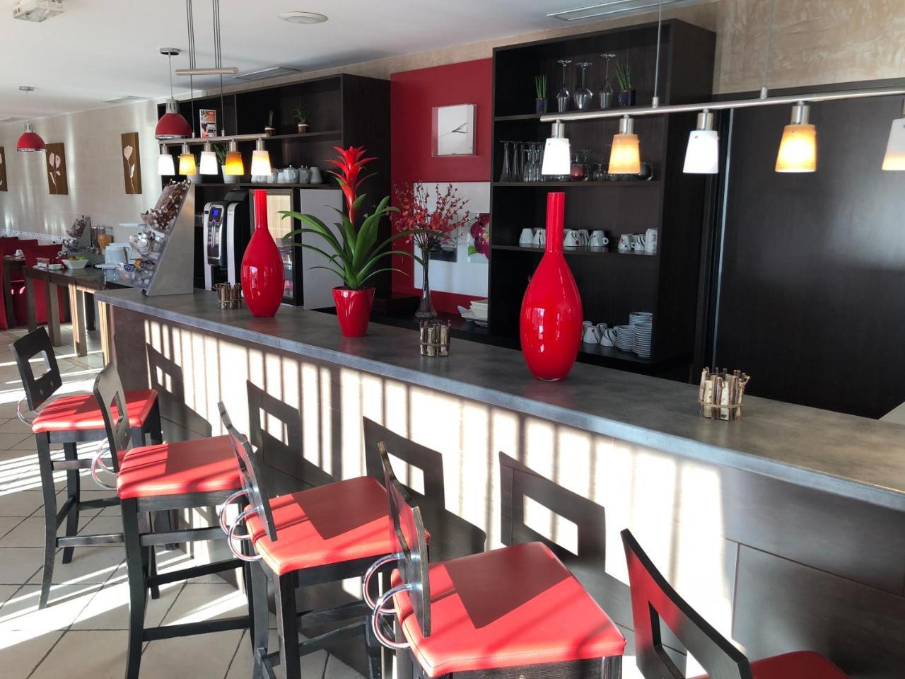 Hotel Paris Pacific Paris-Villejuif- Pres Du Metro L'Hay Les Roses Ligne 14 - Direct Paris-Aeroport Orly Et Institut Gustave Roussi Екстериор снимка